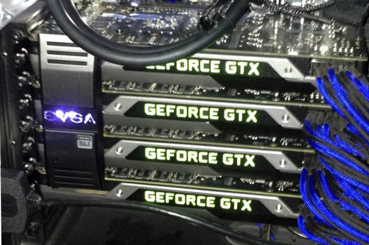 Четыре видеокарты GeForce GTX TITAN в конфигурации Quad SLI (фото: overclock.net)