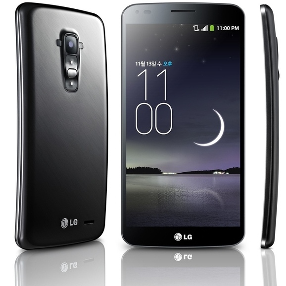 LG G Flex - первый в мире по-настоящему изогнутый смартфон