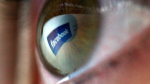 Facebook уходит от убытков